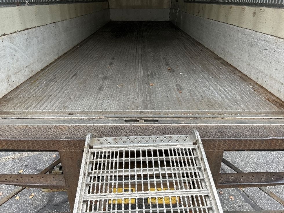 Refrigerated Truck-Light and Medium Duty Trucks-Freightliner-2019-M2-Chicopee-MA-263,762\n\t\tmiles-$ 27,750 - Image 10