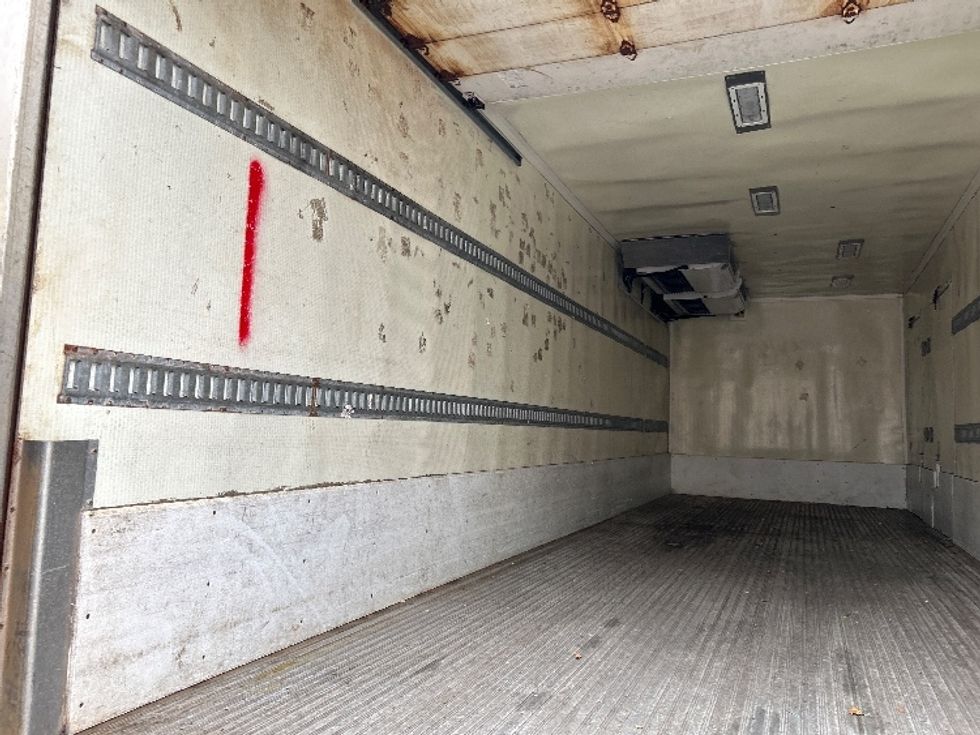 Refrigerated Truck-Light and Medium Duty Trucks-Freightliner-2019-M2-Chicopee-MA-263,762\n\t\tmiles-$ 27,750 - Image 11