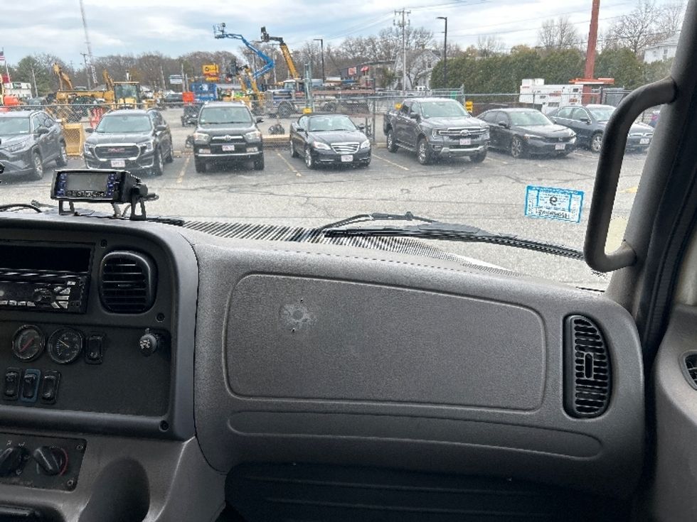 Refrigerated Truck-Light and Medium Duty Trucks-Freightliner-2019-M2-Chicopee-MA-263,762\n\t\tmiles-$ 27,750 - Image 21