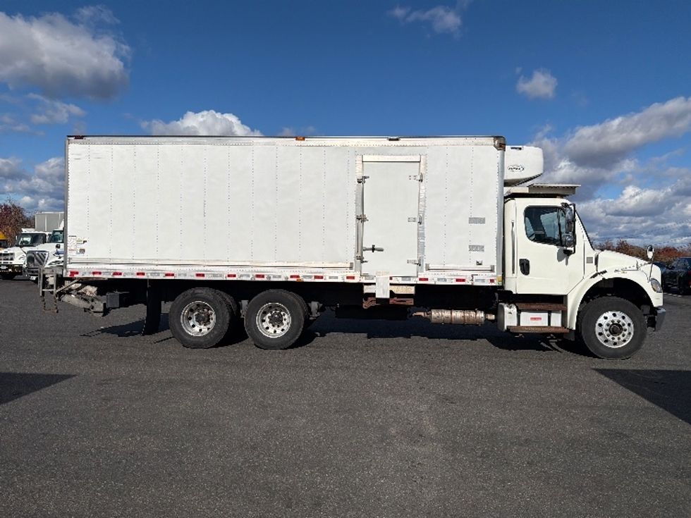 Refrigerated Truck-Light and Medium Duty Trucks-Freightliner-2019-M2-Chicopee-MA-264,570\n\t\tmiles-$ 51,000 - Image 15