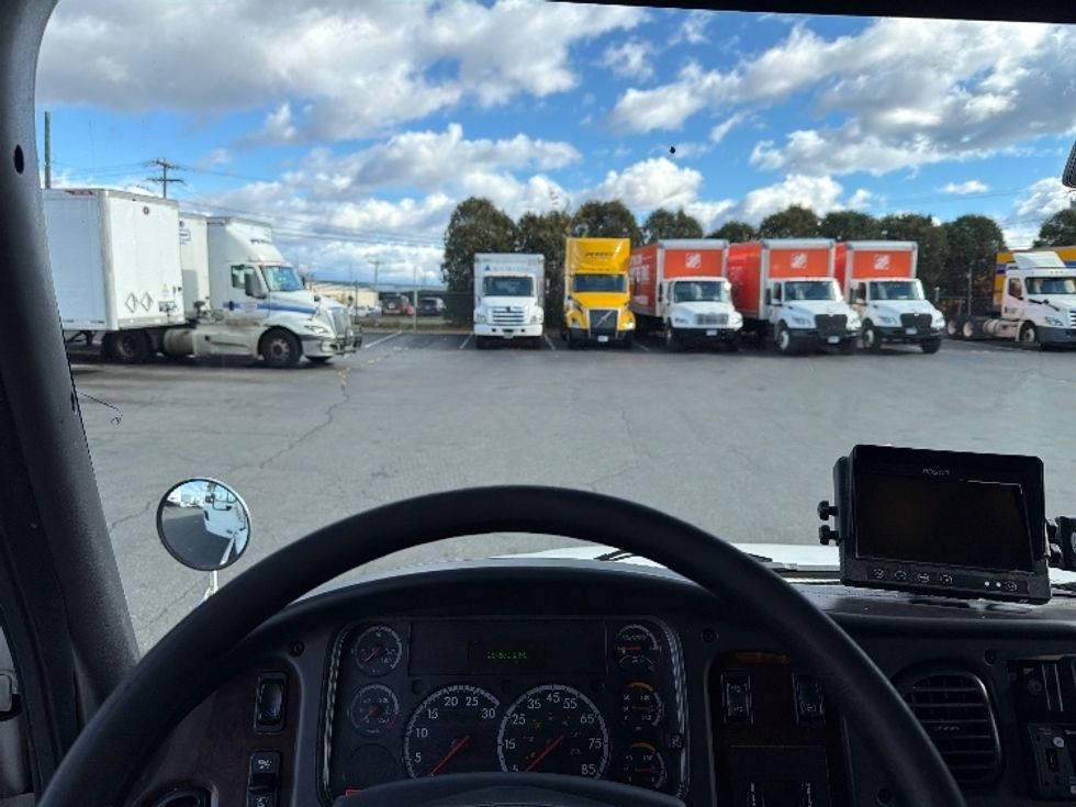 Refrigerated Truck-Light and Medium Duty Trucks-Freightliner-2019-M2-Chicopee-MA-264,570\n\t\tmiles-$ 51,000 - Image 18