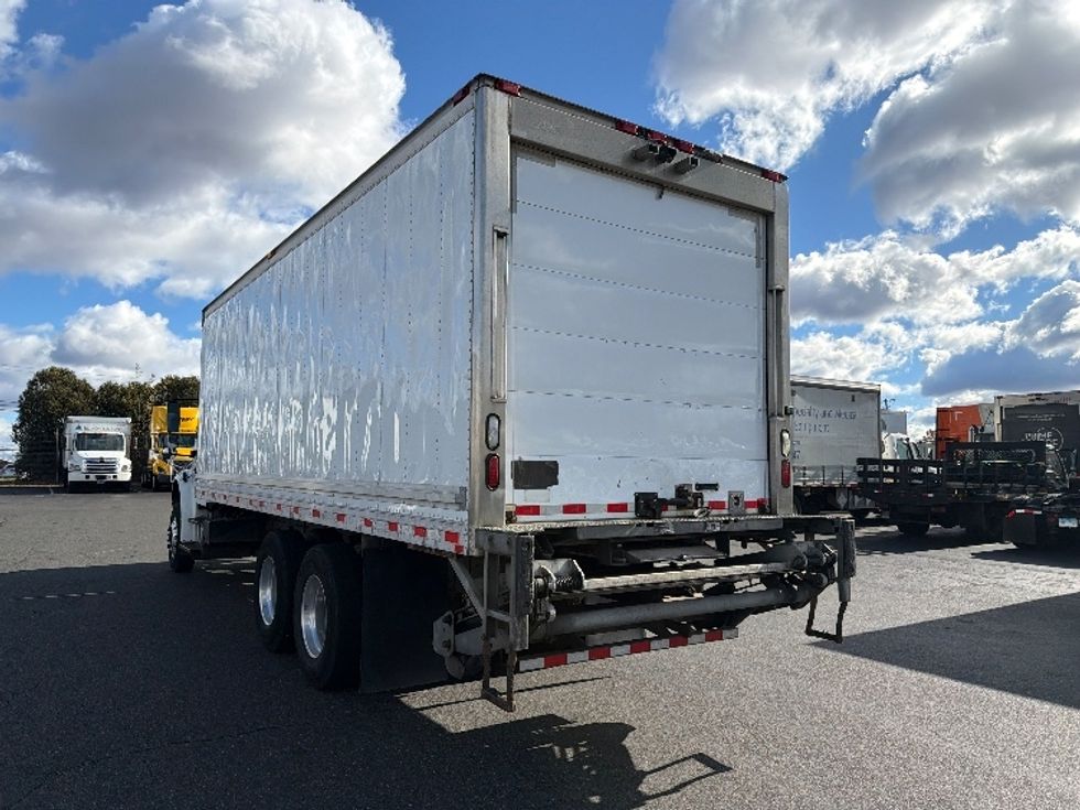 Refrigerated Truck-Light and Medium Duty Trucks-Freightliner-2019-M2-Chicopee-MA-264,570\n\t\tmiles-$ 51,000 - Image 6