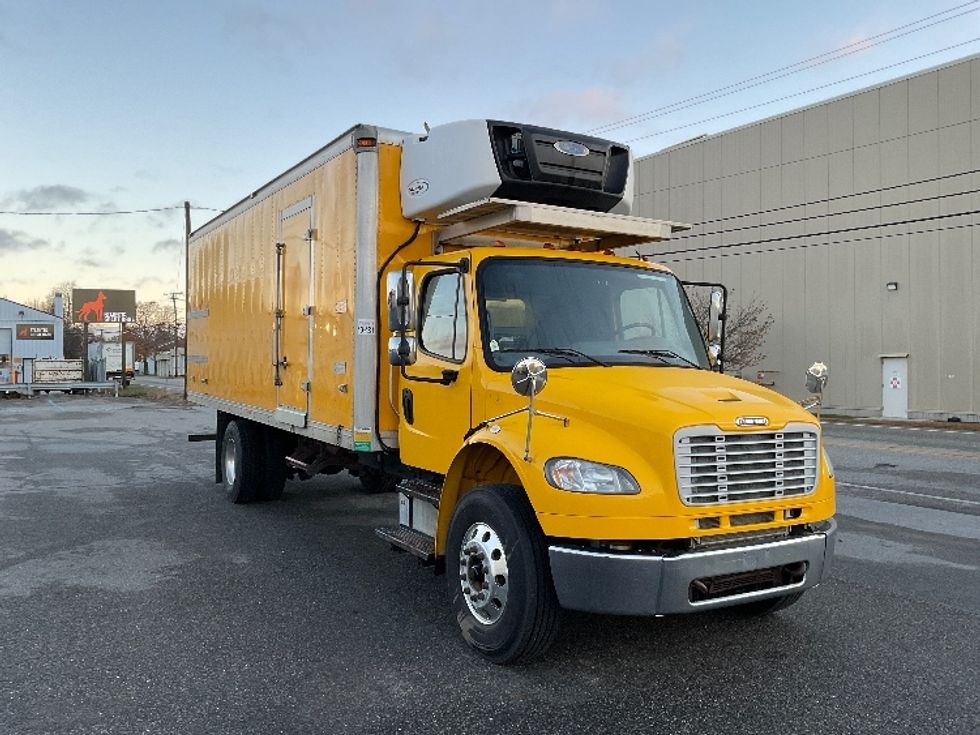 Refrigerated Truck-Light and Medium Duty Trucks-Freightliner-2019-M2-Chicopee-MA-275,877\n\t\tmiles-$ 25,750 - Image 1