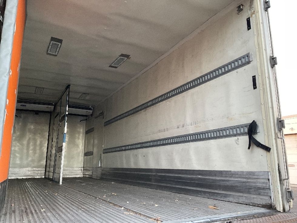 Refrigerated Truck-Light and Medium Duty Trucks-Freightliner-2019-M2-Chicopee-MA-275,877\n\t\tmiles-$ 25,750 - Image 12