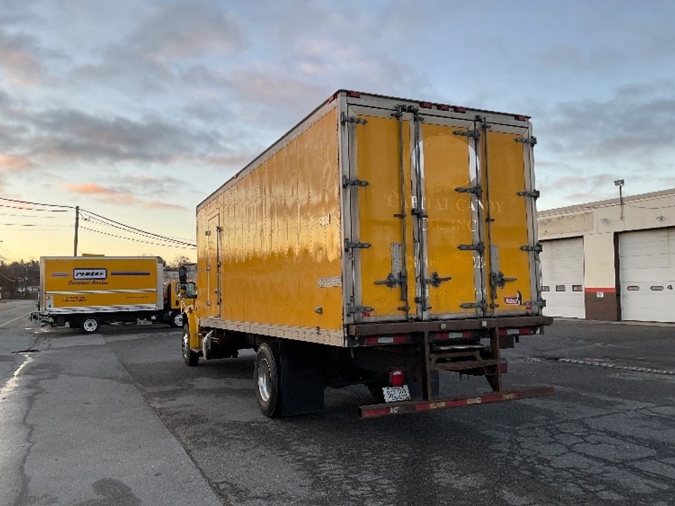 Refrigerated Truck-Light and Medium Duty Trucks-Freightliner-2019-M2-Chicopee-MA-275,877\n\t\tmiles-$ 25,750 - Image 6
