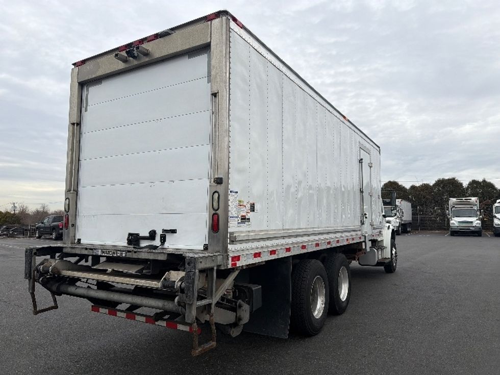 Refrigerated Truck-Light and Medium Duty Trucks-Freightliner-2019-M2-Chicopee-MA-276,886\n\t\tmiles-$ 50,250 - Image 12