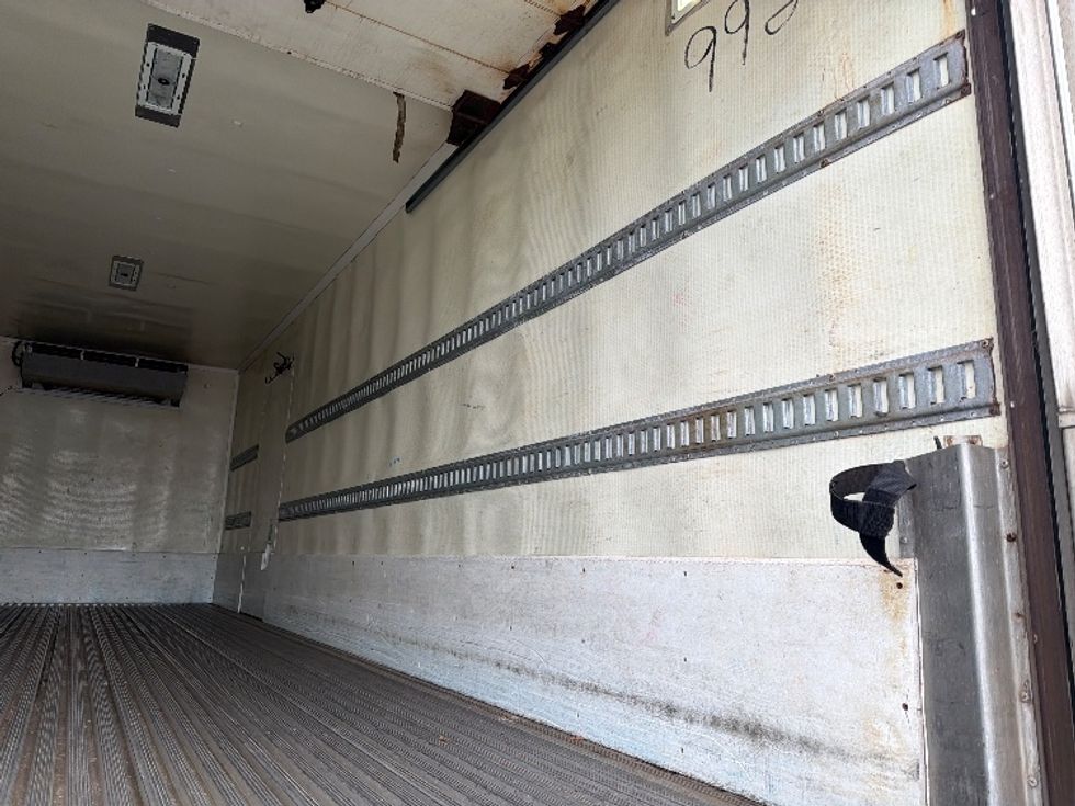 Refrigerated Truck-Light and Medium Duty Trucks-Freightliner-2019-M2-Chicopee-MA-289,010\n\t\tmiles-$ 47,250 - Image 11