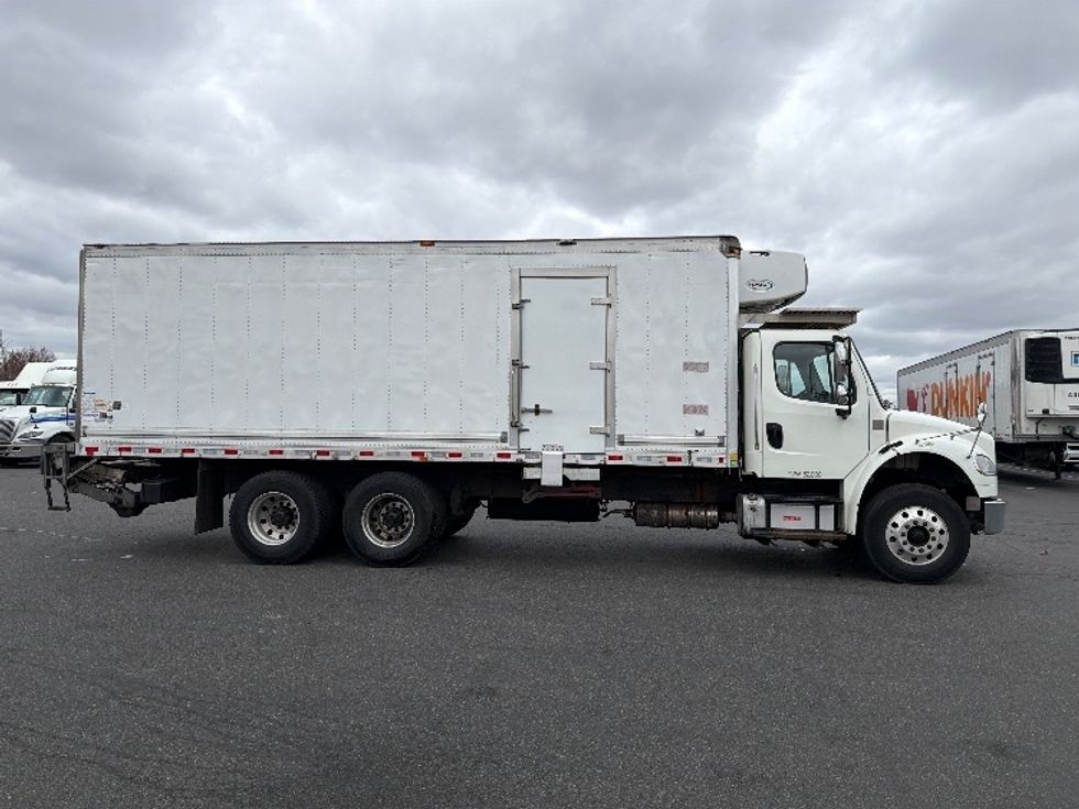 Refrigerated Truck-Light and Medium Duty Trucks-Freightliner-2019-M2-Chicopee-MA-289,010\n\t\tmiles-$ 47,250 - Image 14