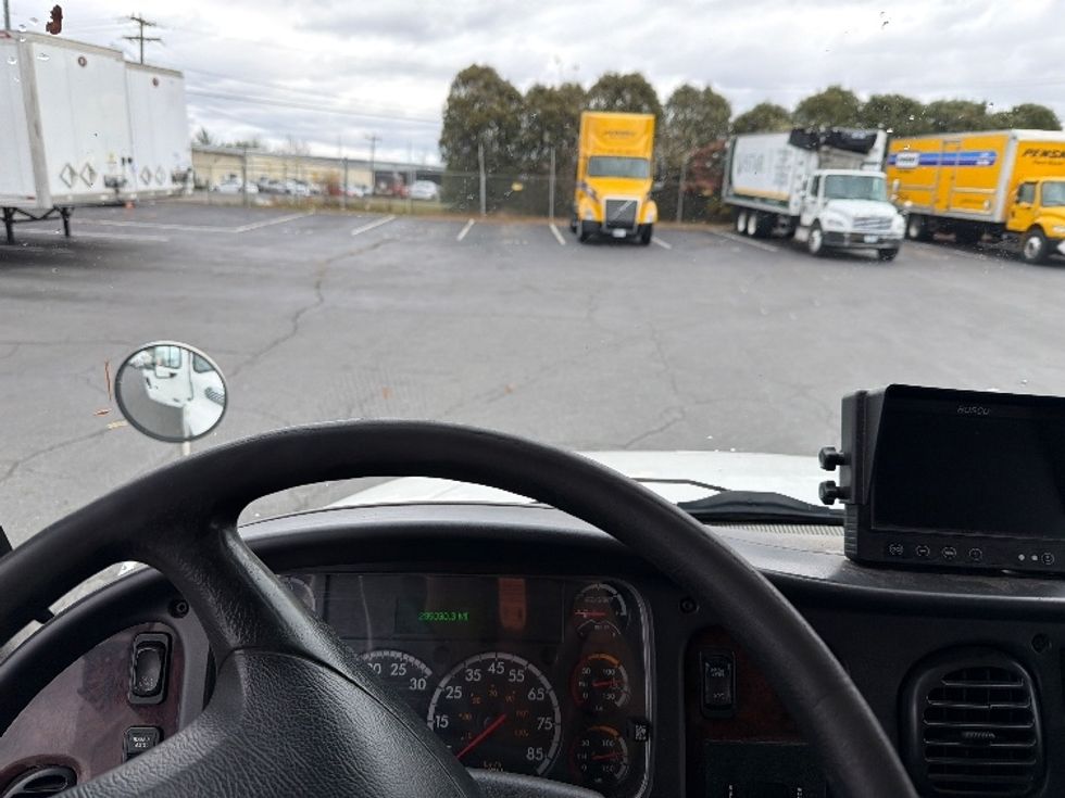 Refrigerated Truck-Light and Medium Duty Trucks-Freightliner-2019-M2-Chicopee-MA-289,010\n\t\tmiles-$ 47,250 - Image 17