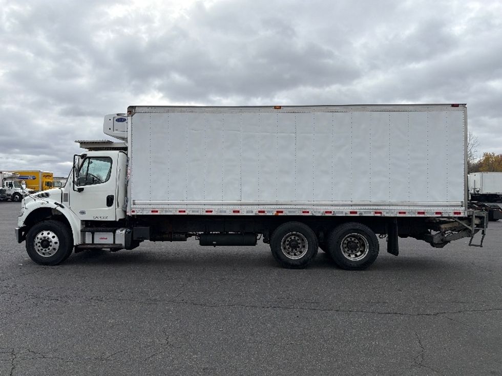 Refrigerated Truck-Light and Medium Duty Trucks-Freightliner-2019-M2-Chicopee-MA-289,010\n\t\tmiles-$ 47,250 - Image 4