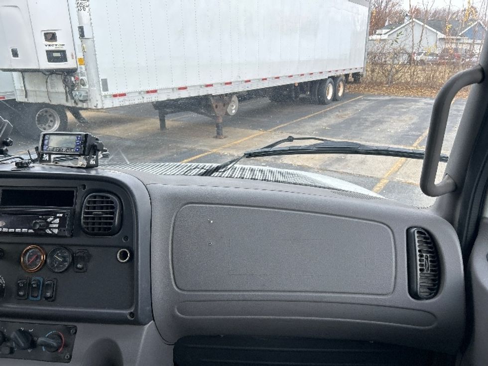 Refrigerated Truck-Light and Medium Duty Trucks-Freightliner-2019-M2-Chicopee-MA-340,642\n\t\tmiles-$ 24,500 - Image 21