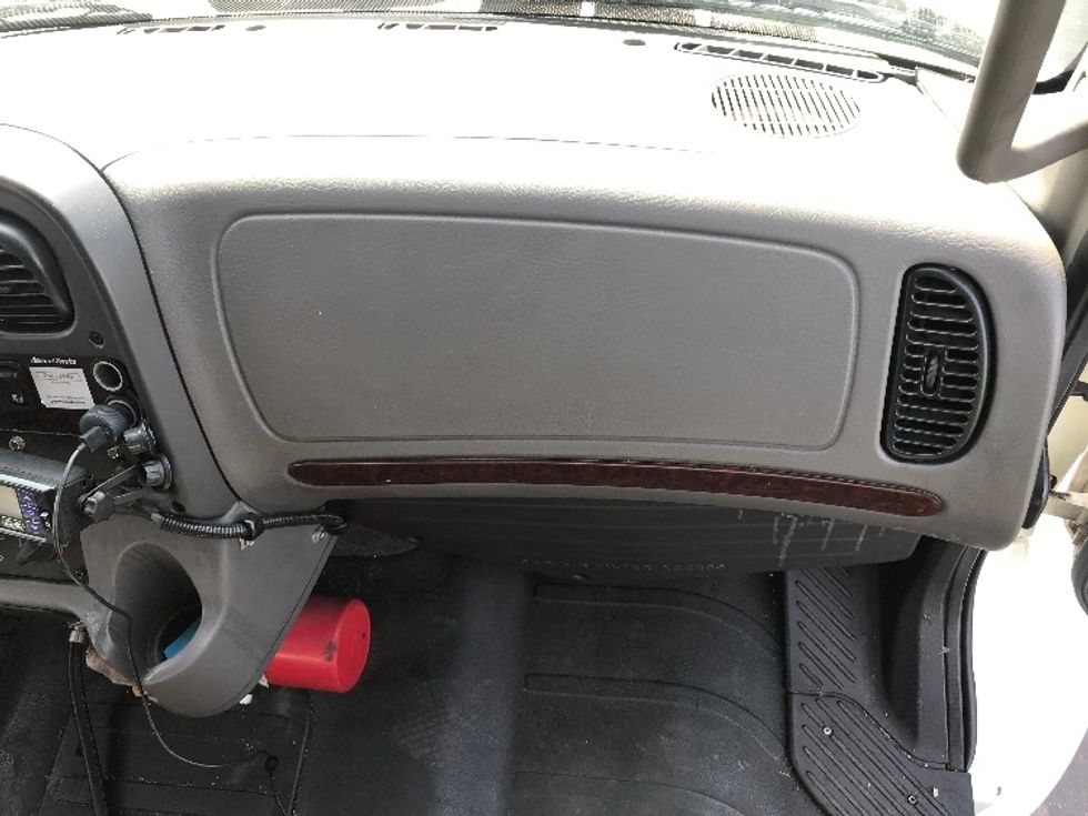 Refrigerated Truck-Light and Medium Duty Trucks-Freightliner-2019-M2-Chino-CA-158,971\n\t\tmiles-$ 68,250 - Image 21