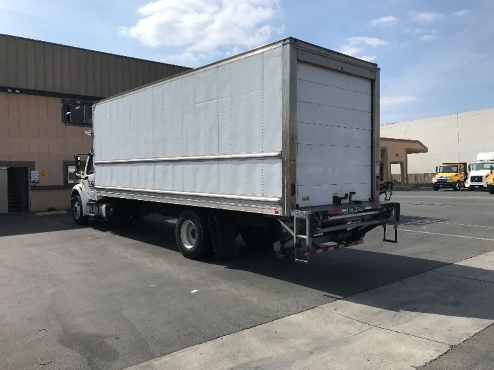 Refrigerated Truck-Light and Medium Duty Trucks-Freightliner-2019-M2-Chino-CA-158,971\n\t\tmiles-$ 68,250 - Image 6