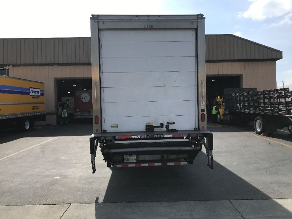 Refrigerated Truck-Light and Medium Duty Trucks-Freightliner-2019-M2-Chino-CA-158,971\n\t\tmiles-$ 68,250 - Image 7