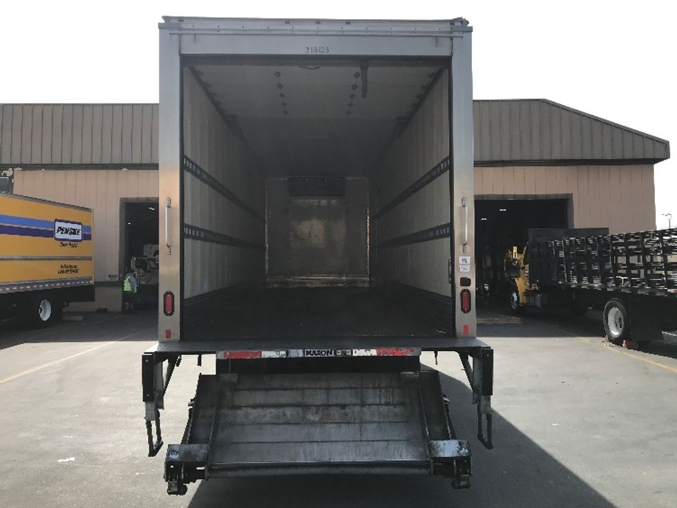 Refrigerated Truck-Light and Medium Duty Trucks-Freightliner-2019-M2-Chino-CA-158,971\n\t\tmiles-$ 68,250 - Image 8