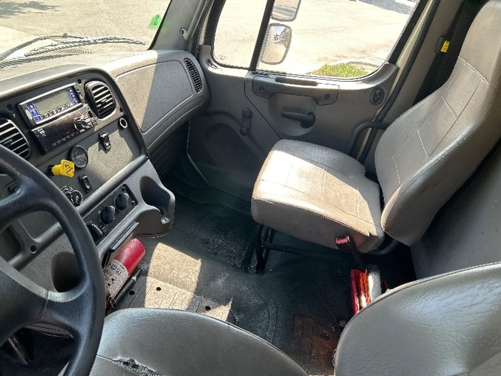 Refrigerated Truck-Light and Medium Duty Trucks-Freightliner-2019-M2-City Of Industry-CA-236,617\n\t\tmiles-$ 47,750 - Image 18