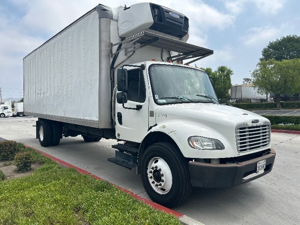 Refrigerated Truck-Light and Medium Duty Trucks-Freightliner-2019-M2-City Of Industry-CA-276,393\n\t\tmiles-$ 42,000 - Image 1
