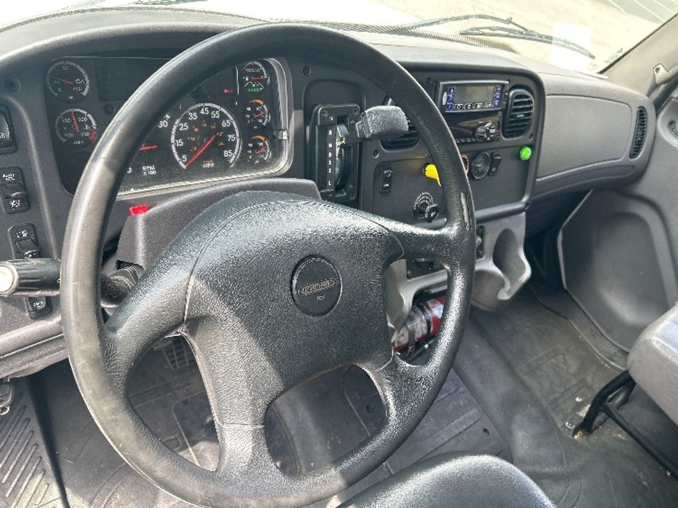 Refrigerated Truck-Light and Medium Duty Trucks-Freightliner-2019-M2-City Of Industry-CA-276,393\n\t\tmiles-$ 42,000 - Image 16