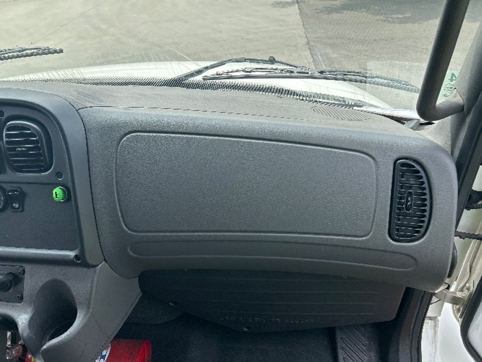 Refrigerated Truck-Light and Medium Duty Trucks-Freightliner-2019-M2-City Of Industry-CA-276,393\n\t\tmiles-$ 42,000 - Image 20