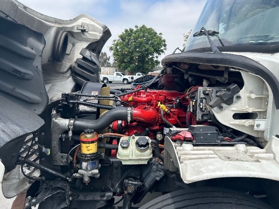 Refrigerated Truck-Light and Medium Duty Trucks-Freightliner-2019-M2-City Of Industry-CA-276,393\n\t\tmiles-$ 42,000 - Image 23