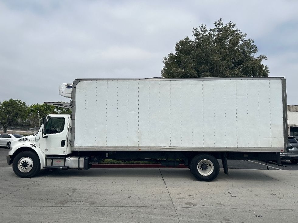 Refrigerated Truck-Light and Medium Duty Trucks-Freightliner-2019-M2-City Of Industry-CA-276,393\n\t\tmiles-$ 42,000 - Image 4