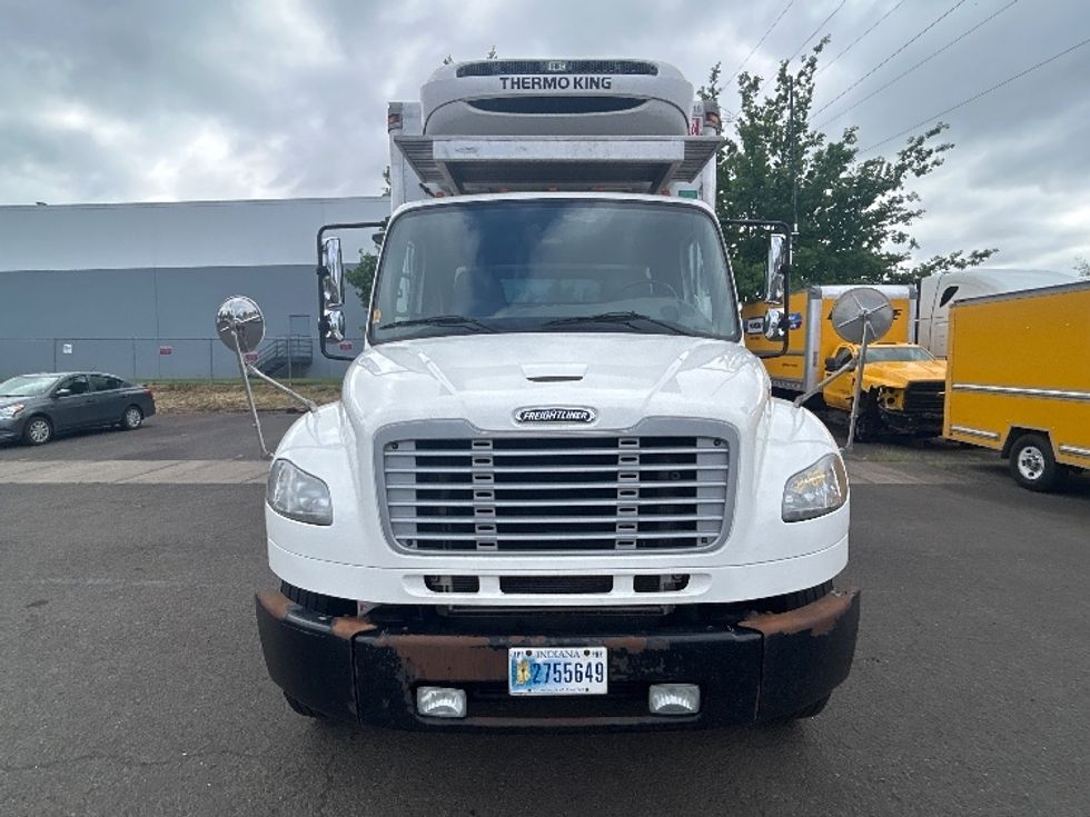 Refrigerated Truck-Light and Medium Duty Trucks-Freightliner-2019-M2-Clackamas-OR-295,701\n\t\tmiles-$ 47,000 - Image 2