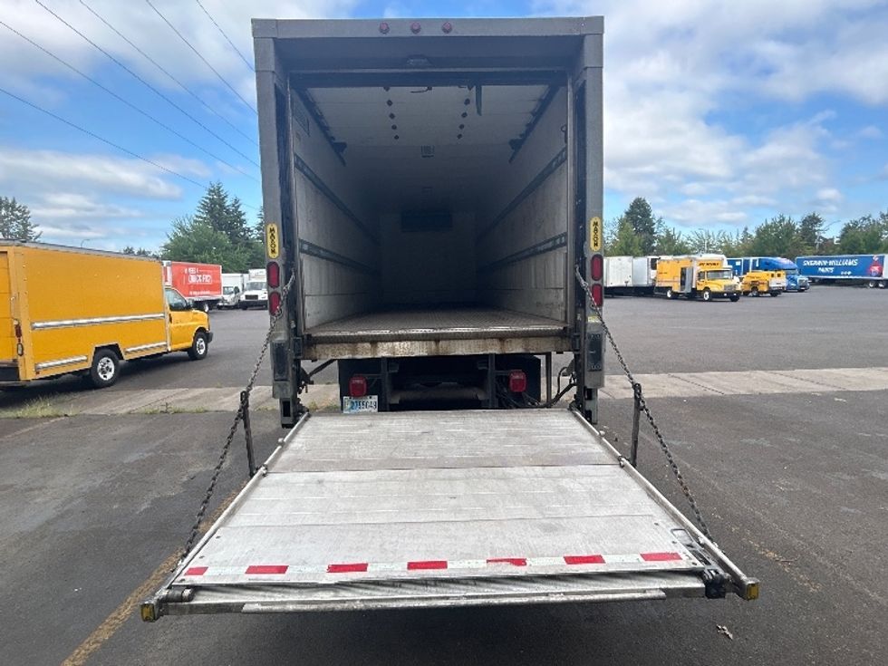 Refrigerated Truck-Light and Medium Duty Trucks-Freightliner-2019-M2-Clackamas-OR-295,701\n\t\tmiles-$ 47,000 - Image 9