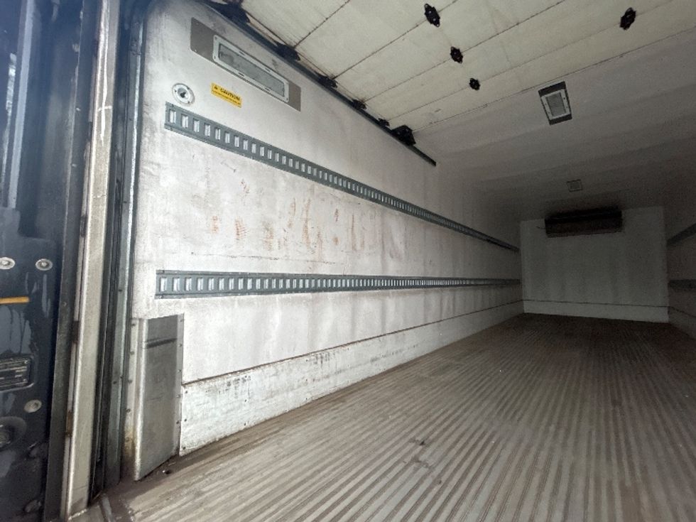 Refrigerated Truck-Light and Medium Duty Trucks-Freightliner-2019-M2-Clackamas-OR-326,140\n\t\tmiles-$ 40,250 - Image 11