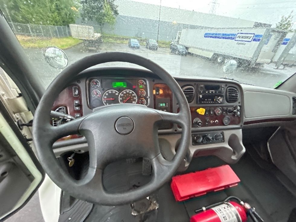 Refrigerated Truck-Light and Medium Duty Trucks-Freightliner-2019-M2-Clackamas-OR-326,140\n\t\tmiles-$ 40,250 - Image 18
