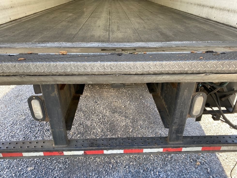 Refrigerated Truck-Light and Medium Duty Trucks-Freightliner-2019-M2-Cleveland-TN-175,621\n\t\tmiles-$ 56,250 - Image 10