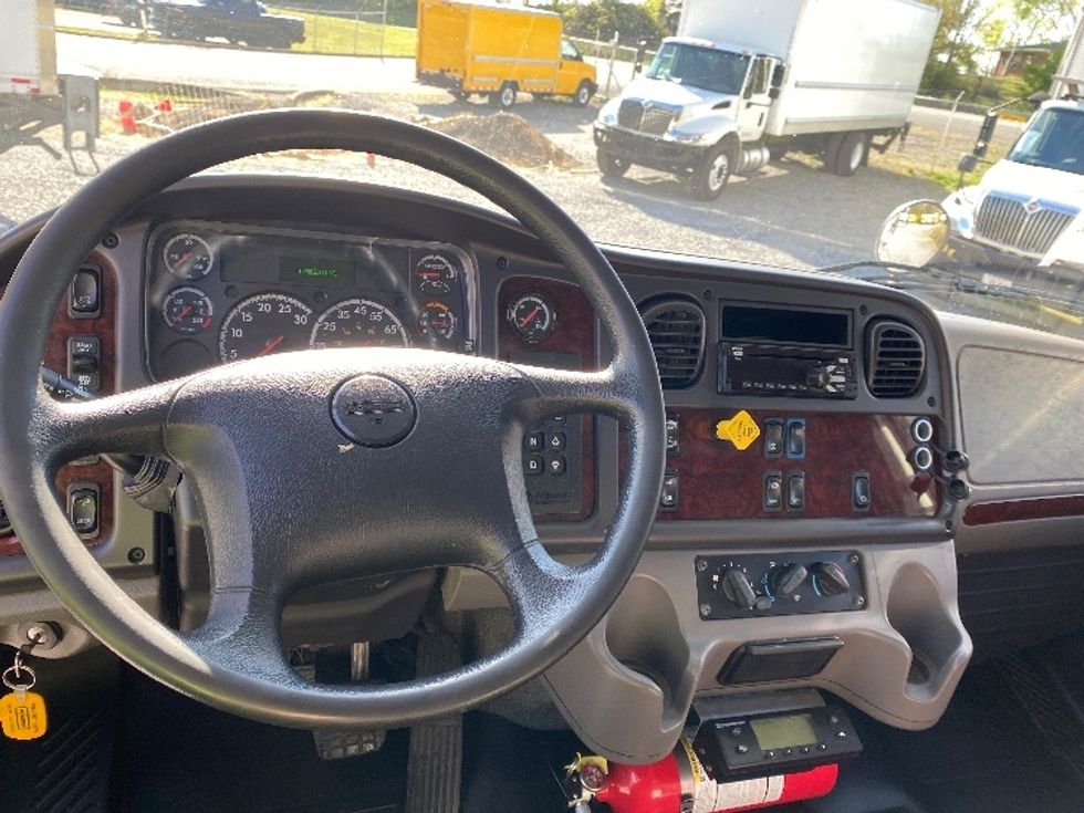 Refrigerated Truck-Light and Medium Duty Trucks-Freightliner-2019-M2-Cleveland-TN-175,621\n\t\tmiles-$ 56,250 - Image 18