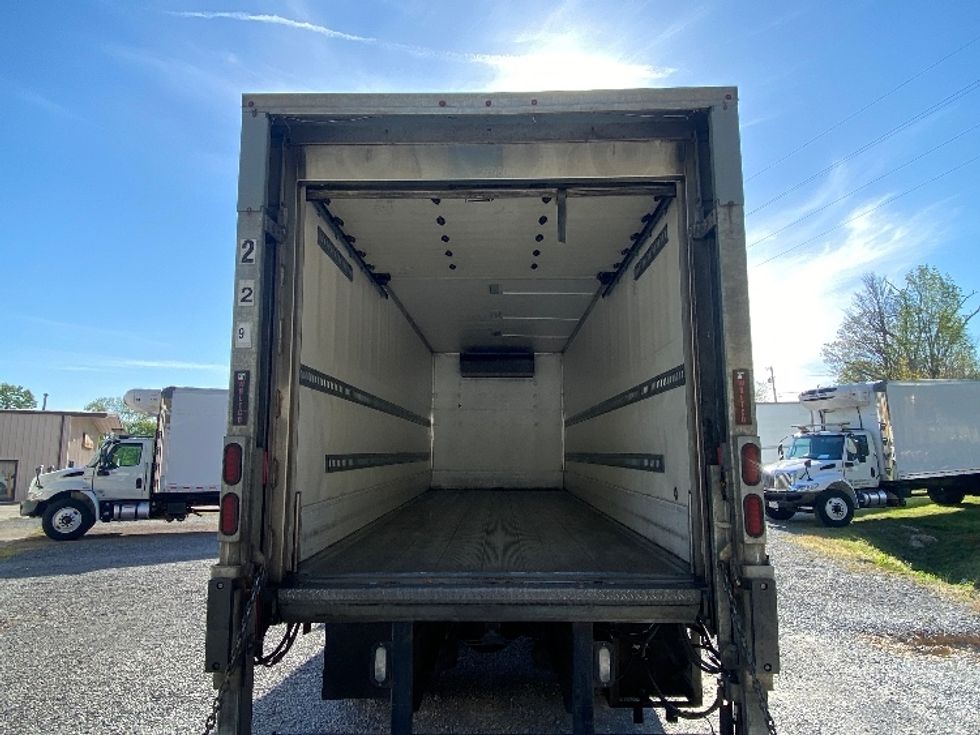Refrigerated Truck-Light and Medium Duty Trucks-Freightliner-2019-M2-Cleveland-TN-175,621\n\t\tmiles-$ 56,250 - Image 8