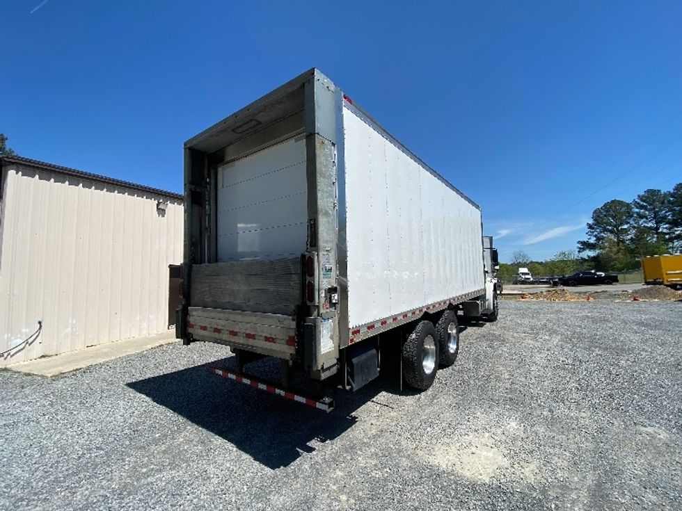 Refrigerated Truck-Light and Medium Duty Trucks-Freightliner-2019-M2-Cleveland-TN-189,300\n\t\tmiles-$ 55,750 - Image 13