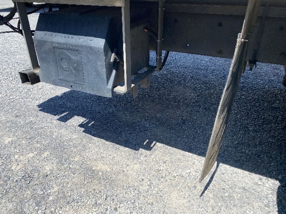 Refrigerated Truck-Light and Medium Duty Trucks-Freightliner-2019-M2-Cleveland-TN-189,300\n\t\tmiles-$ 55,750 - Image 26