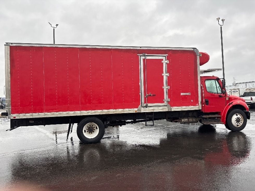Refrigerated Truck-Light and Medium Duty Trucks-Freightliner-2019-M2-Columbus-OH-147,163\n\t\tmiles-$ 55,250 - Image 14