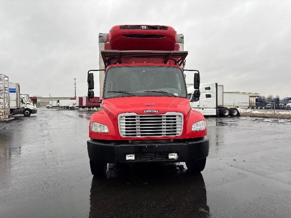Refrigerated Truck-Light and Medium Duty Trucks-Freightliner-2019-M2-Columbus-OH-147,163\n\t\tmiles-$ 55,250 - Image 2