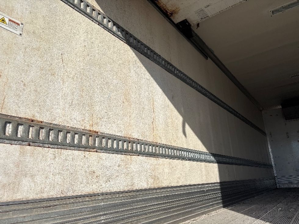 Refrigerated Truck-Light and Medium Duty Trucks-Freightliner-2019-M2-Columbus-OH-160,611\n\t\tmiles-$ 53,750 - Image 10