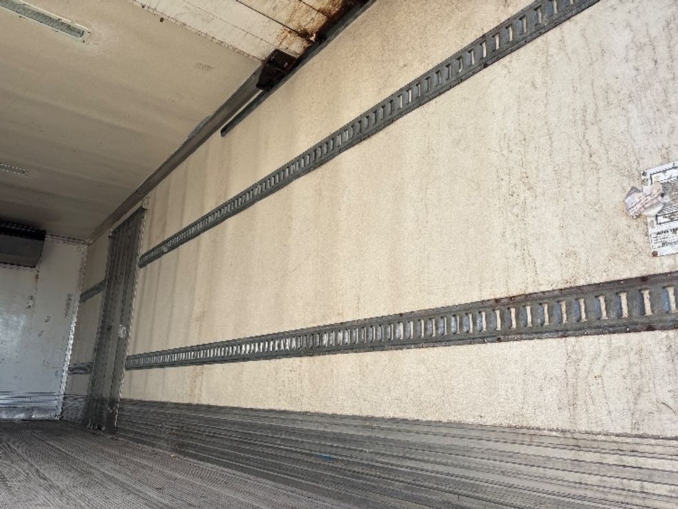 Refrigerated Truck-Light and Medium Duty Trucks-Freightliner-2019-M2-Columbus-OH-160,611\n\t\tmiles-$ 53,750 - Image 11