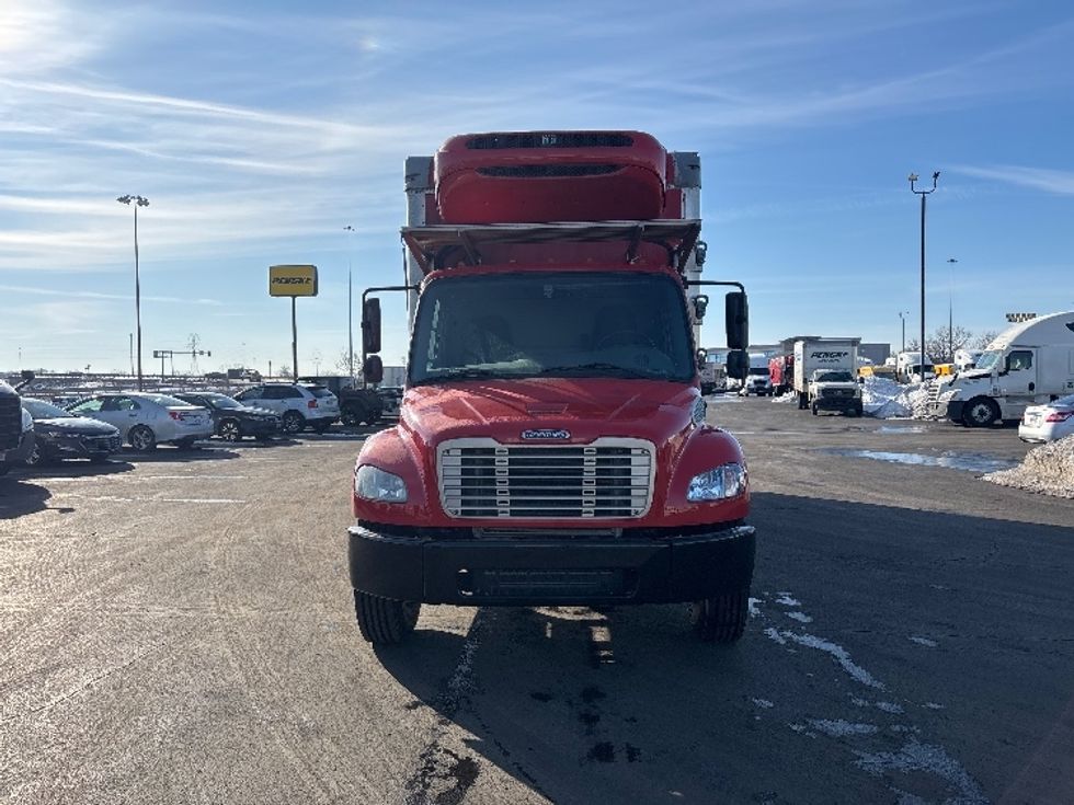 Refrigerated Truck-Light and Medium Duty Trucks-Freightliner-2019-M2-Columbus-OH-160,611\n\t\tmiles-$ 53,750 - Image 2