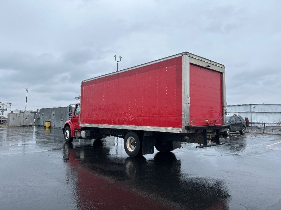 Refrigerated Truck-Light and Medium Duty Trucks-Freightliner-2019-M2-Columbus-OH-187,811\n\t\tmiles-$ 51,000 - Image 6