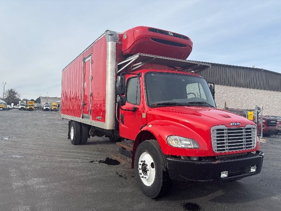 Refrigerated Truck-Light and Medium Duty Trucks-Freightliner-2019-M2-Columbus-OH-203,152\n\t\tmiles-$ 49,250 - Image 1