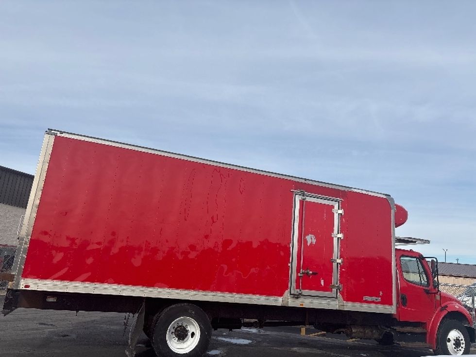Refrigerated Truck-Light and Medium Duty Trucks-Freightliner-2019-M2-Columbus-OH-203,152\n\t\tmiles-$ 49,250 - Image 14