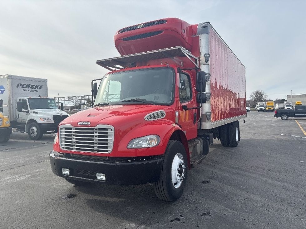 Refrigerated Truck-Light and Medium Duty Trucks-Freightliner-2019-M2-Columbus-OH-203,152\n\t\tmiles-$ 49,250 - Image 3