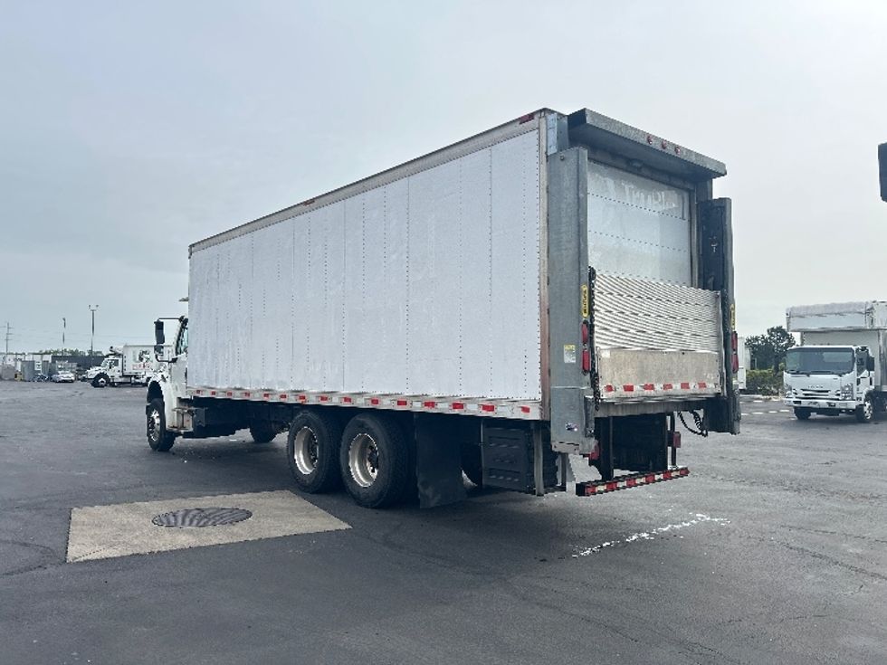 Refrigerated Truck-Light and Medium Duty Trucks-Freightliner-2019-M2-Columbus-OH-255,174\n\t\tmiles-$ 48,750 - Image 6
