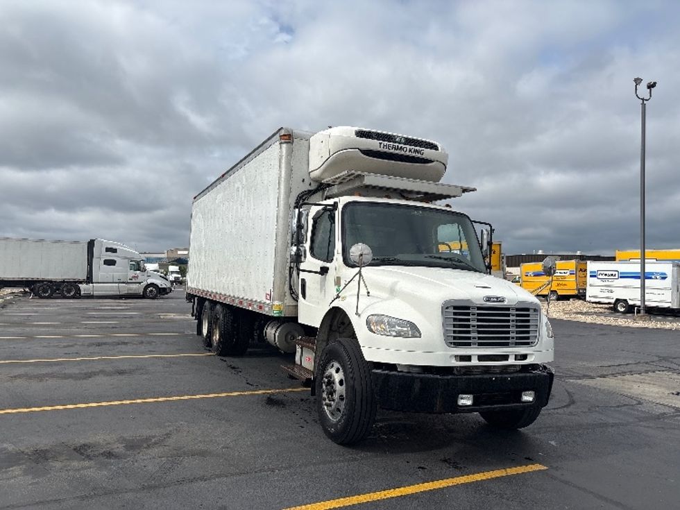 Refrigerated Truck-Light and Medium Duty Trucks-Freightliner-2019-M2-Columbus-OH-349,787\n\t\tmiles-$ 33,500 - Image 1