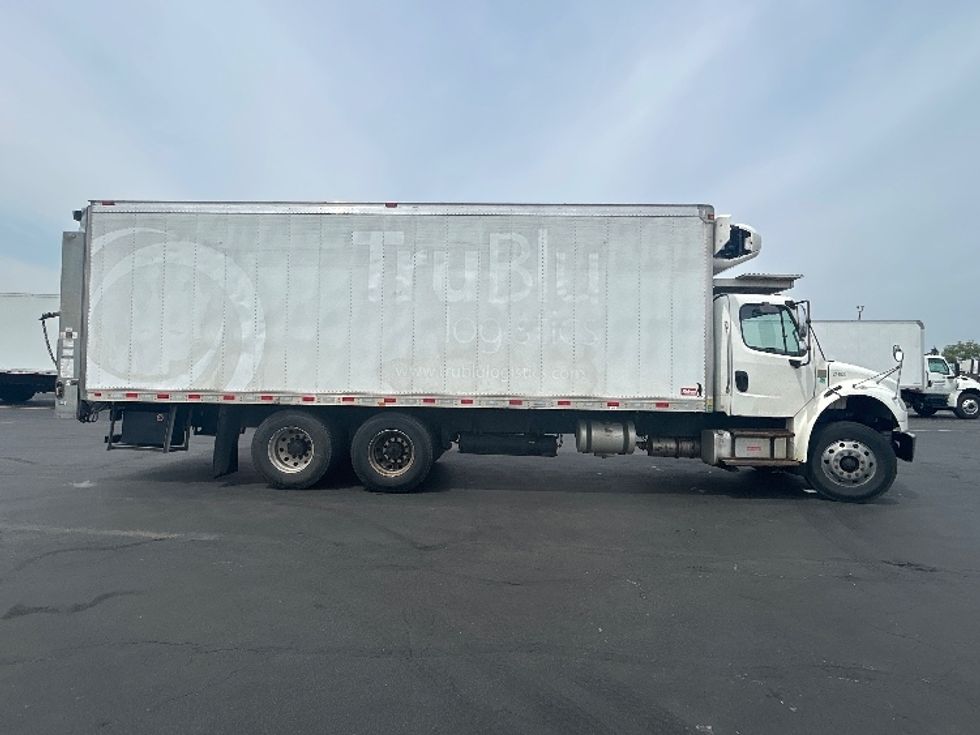 Refrigerated Truck-Light and Medium Duty Trucks-Freightliner-2019-M2-Columbus-OH-349,787\n\t\tmiles-$ 33,500 - Image 15
