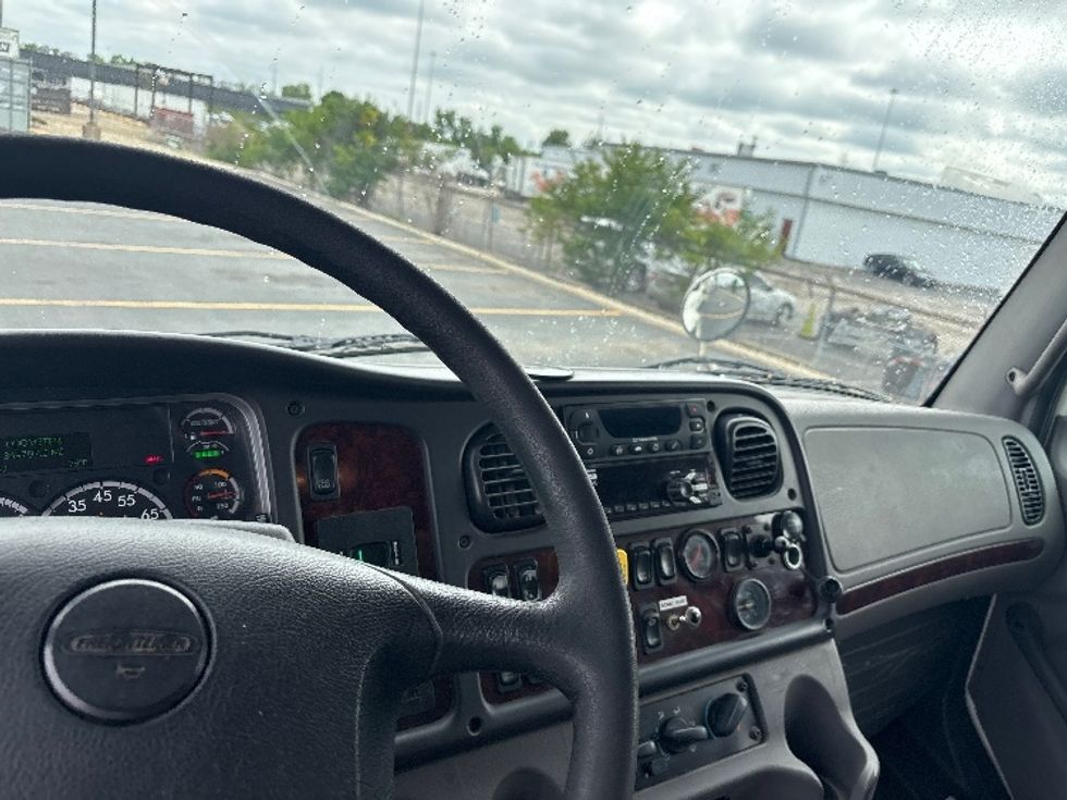 Refrigerated Truck-Light and Medium Duty Trucks-Freightliner-2019-M2-Columbus-OH-349,787\n\t\tmiles-$ 33,500 - Image 18