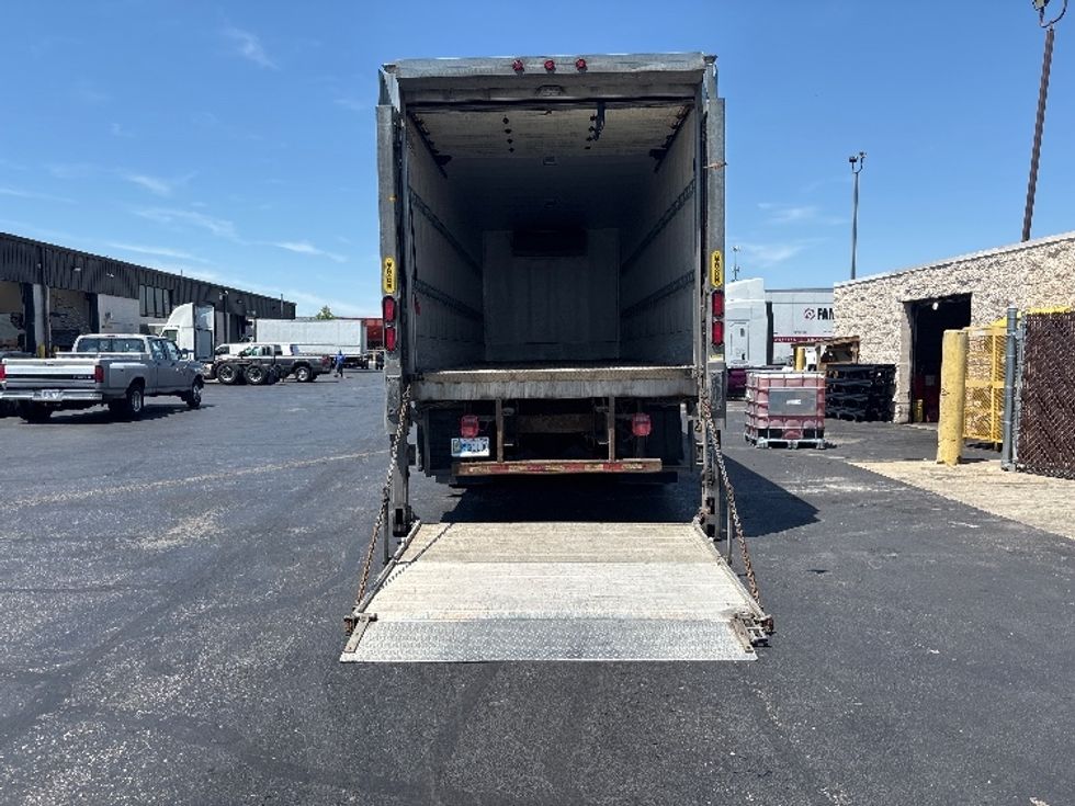 Refrigerated Truck-Light and Medium Duty Trucks-Freightliner-2019-M2-Columbus-OH-349,787\n\t\tmiles-$ 33,500 - Image 9