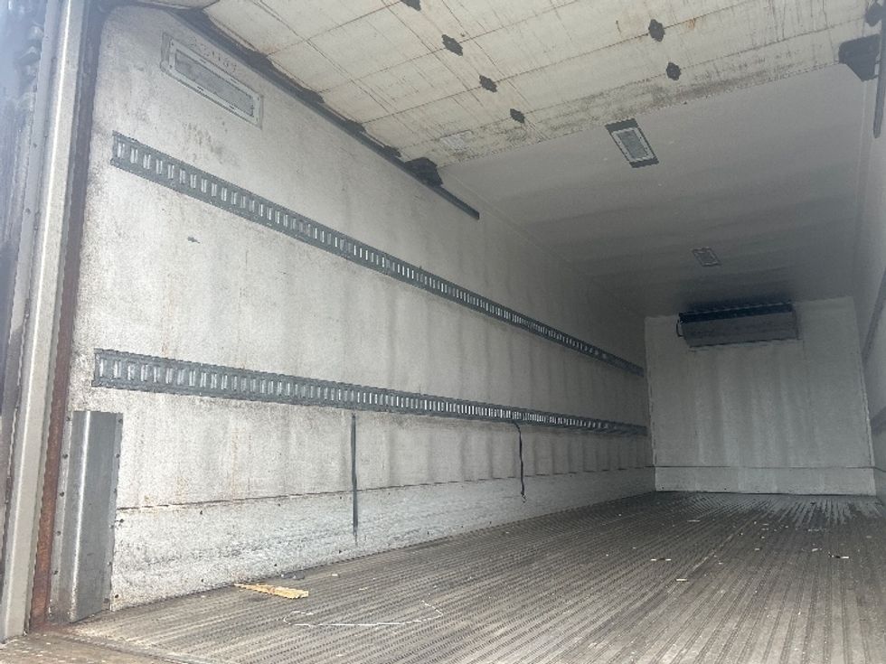 Refrigerated Truck-Light and Medium Duty Trucks-Freightliner-2019-M2-Columbus-OH-367,834\n\t\tmiles-$ 30,500 - Image 11