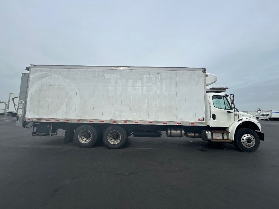 Refrigerated Truck-Light and Medium Duty Trucks-Freightliner-2019-M2-Columbus-OH-367,834\n\t\tmiles-$ 30,500 - Image 15